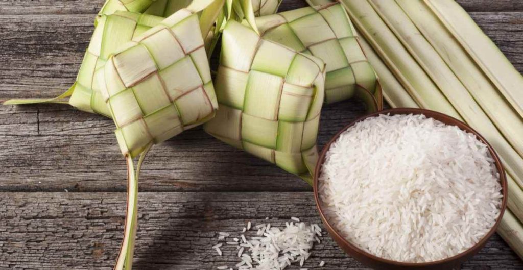 Makanan khas Perayaan Tradisional
